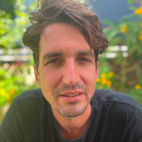 artist profile image