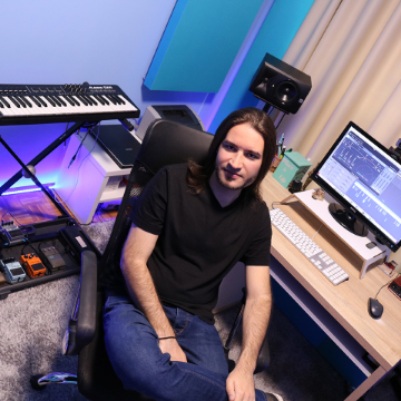 artist profile image