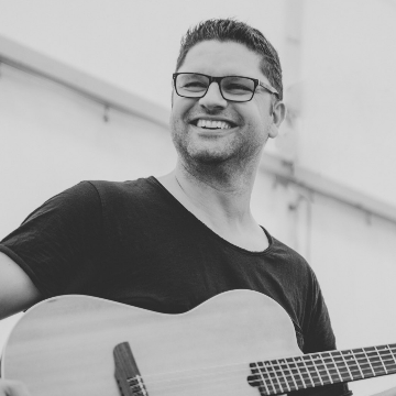 artist profile image