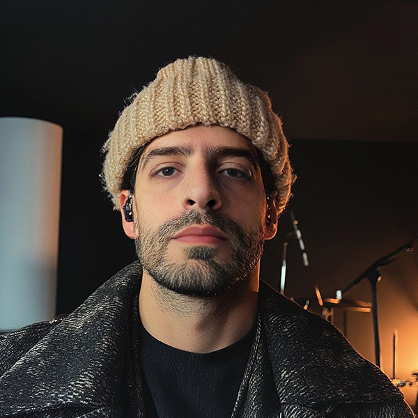 artist profile image