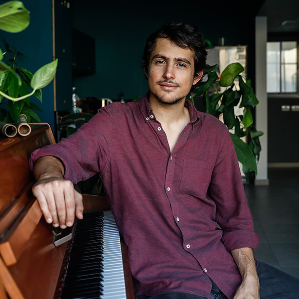 artist profile image